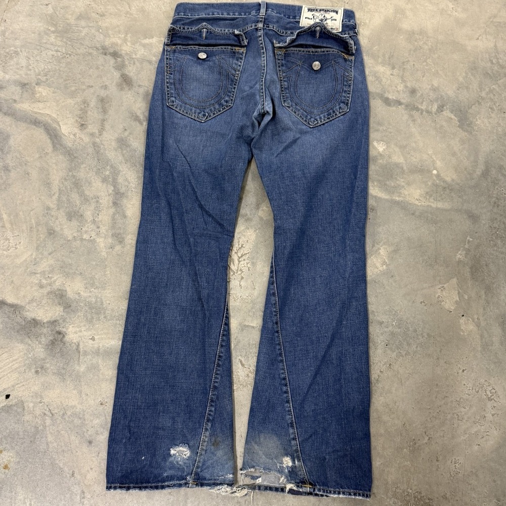 True Religion Joey Flare Jeans Womens 32  Blue Fair Distressed Y2K Twisted Seam